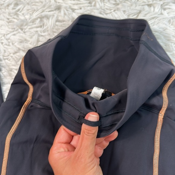 Lululemon Power Thru High-Rise Tight 25" Black - Picture 3 of 7